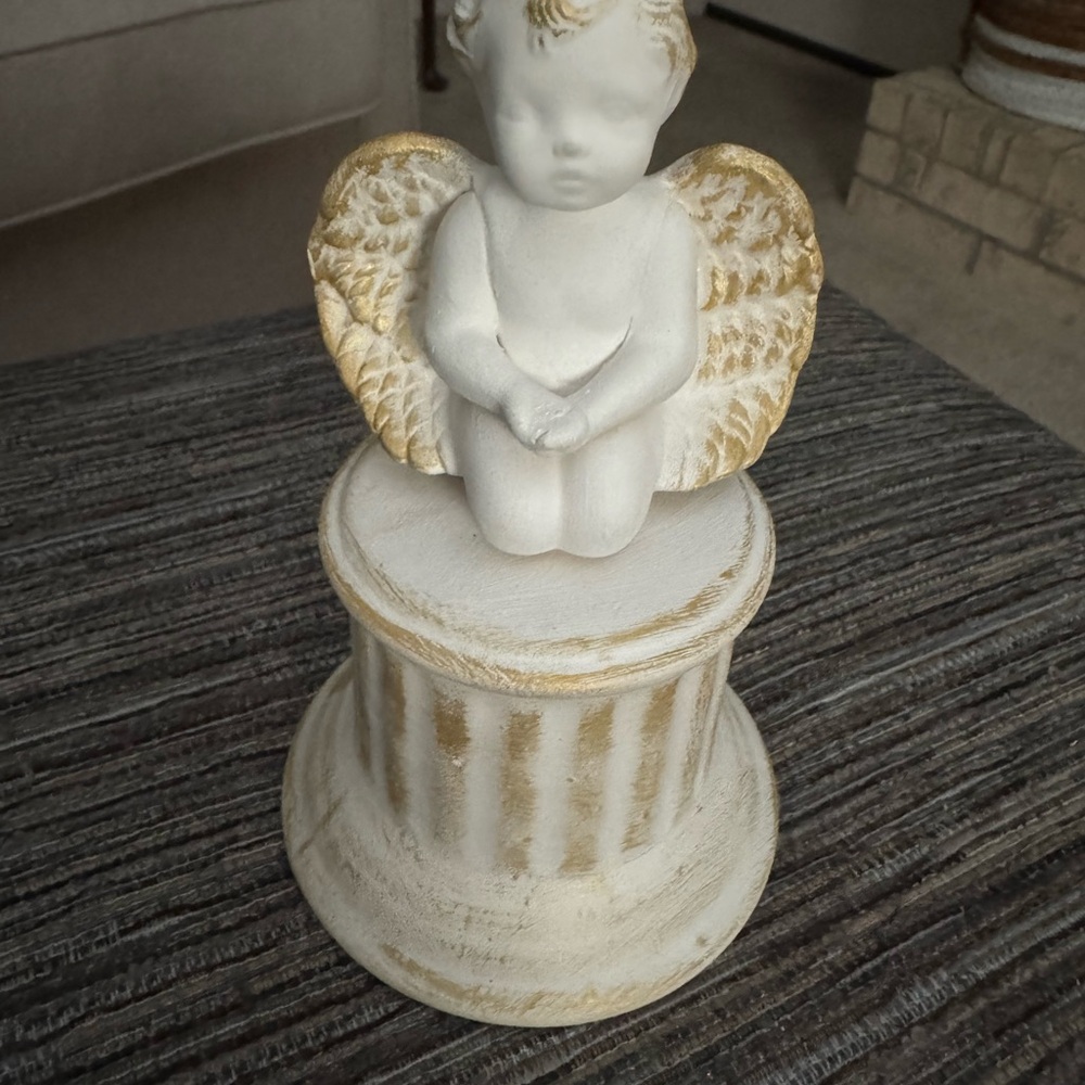 How Great Thou Are Music Statue